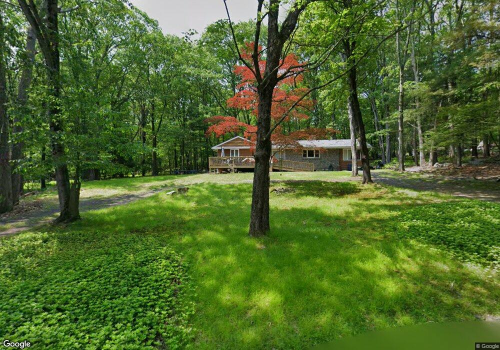 711 White Oak Rd, Cresco, PA 18326 - photo 1