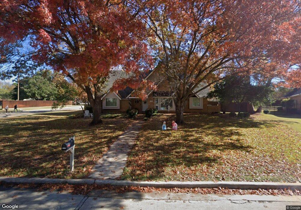 5408 Oak Hills Dr, Colleyville, TX 76034 - photo 1