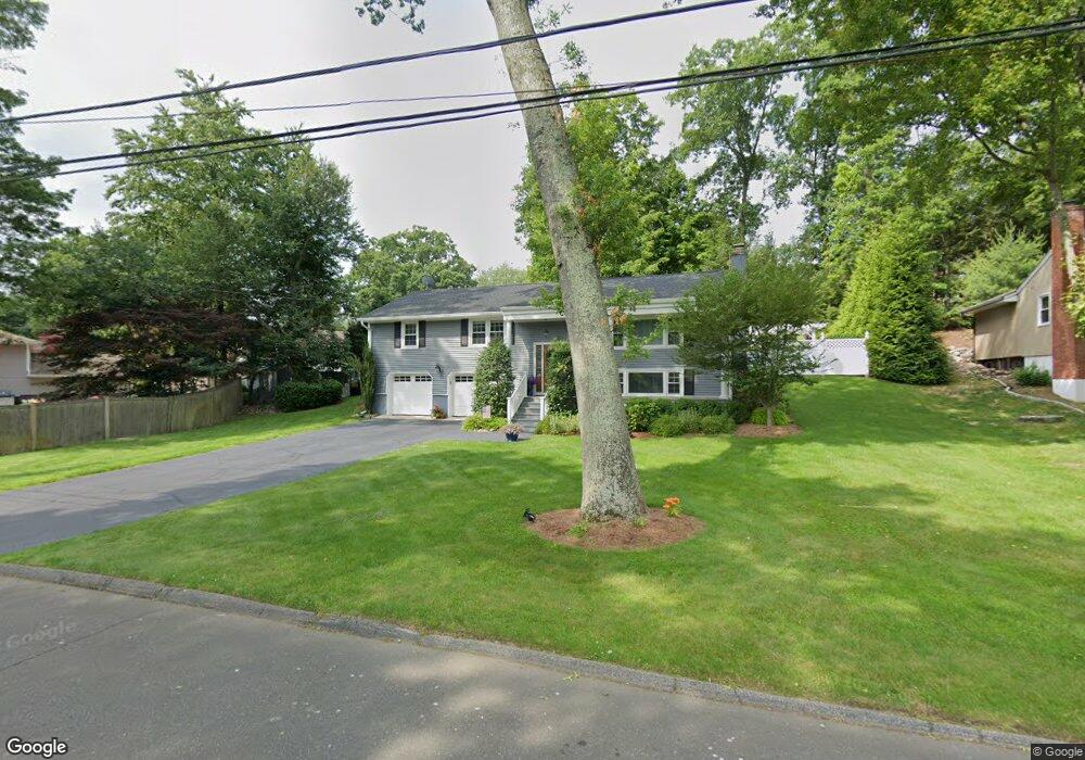 24 Dorset Rd, Norwalk, CT 06851 - photo 1