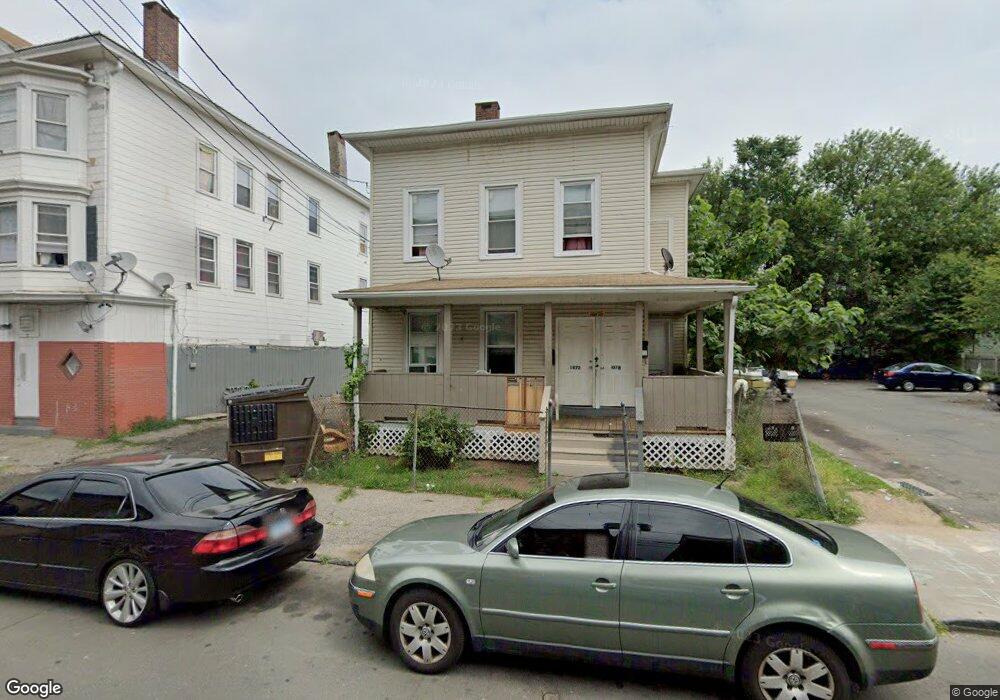 1070 Pembroke St, Bridgeport, CT 06608 - photo 1