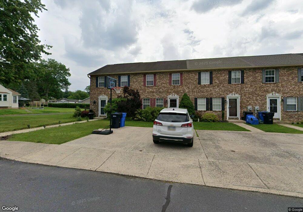 206 Oak St, Walnutport, PA 18088 - photo 1