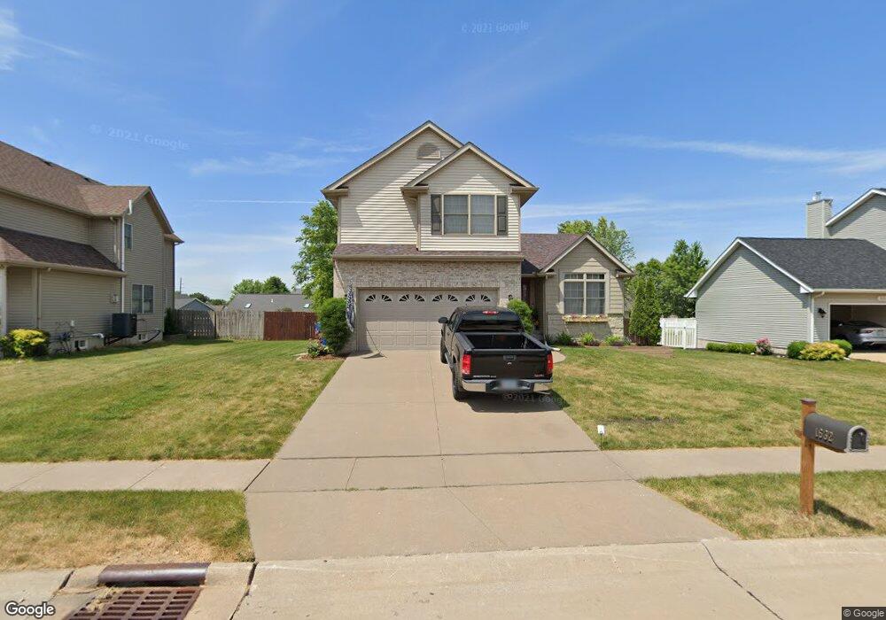 1632 W 67th St, Davenport, IA 52806 - photo 1