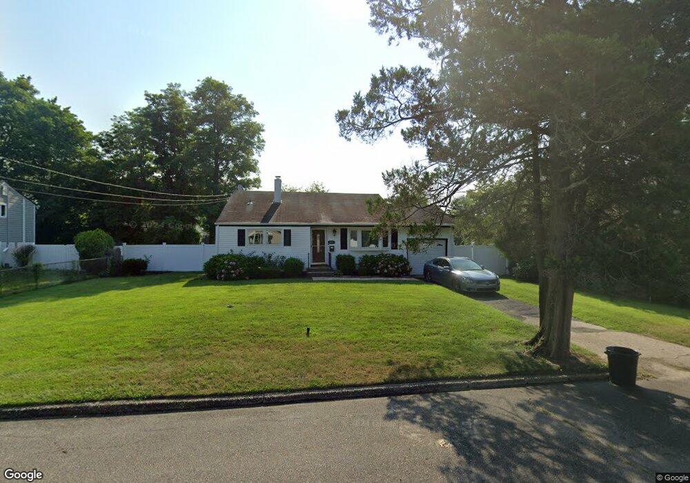 3109 Falcon Ave, Medford, NY 11763 - photo 1