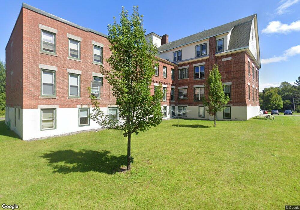 338 Highland Ave unit 401, Newport, VT 05855 - photo 1