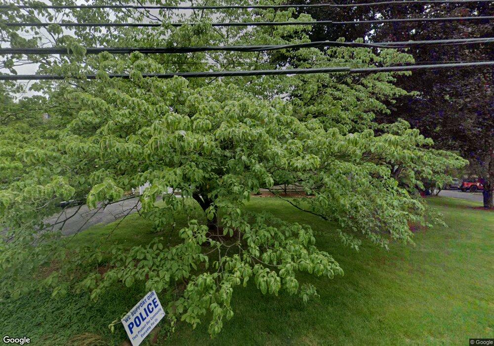 10 Mosle Rd, Gladstone, NJ 07934 - photo 1