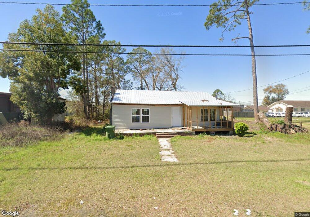 511 N Parrish Ave, Adel, GA 31620 - photo 1