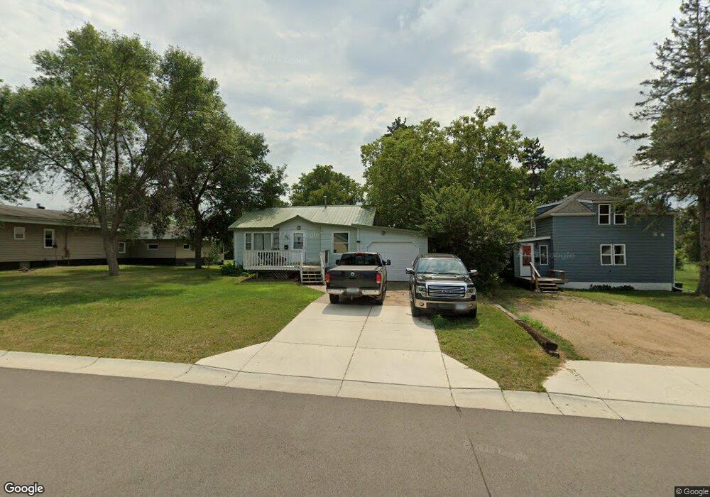 506 5th St W, Park Rapids, MN 56470 - photo 1