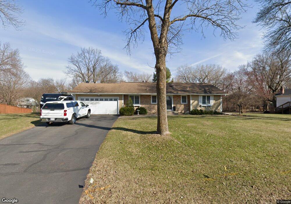 5825 Ivy Ln, Minnetonka, MN 55345 - photo 1