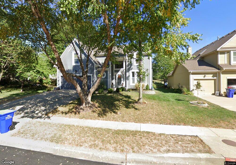 13922 W 73rd St, Shawnee, KS 66216 - photo 1