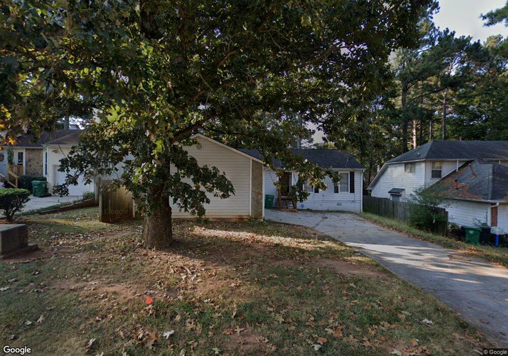 2070 Corners Cir unit 6, Lithonia, GA 30058 - photo 1