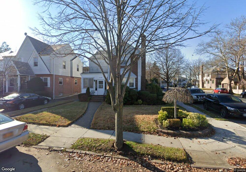 81-04 189th St, Hollis, NY 11423 - photo 1