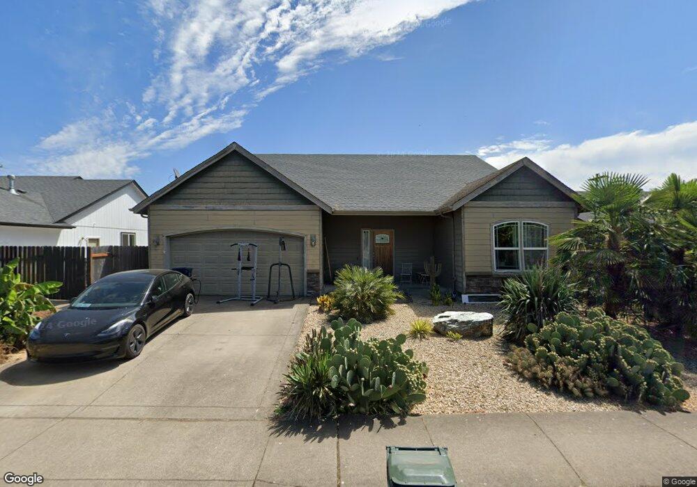1021 Swale Ridge Loop, Creswell, OR 97426 - photo 1
