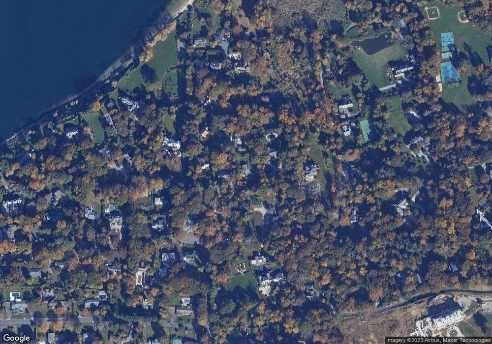 9 Ridge Rd, Glen Cove, NY 11542 - photo 1