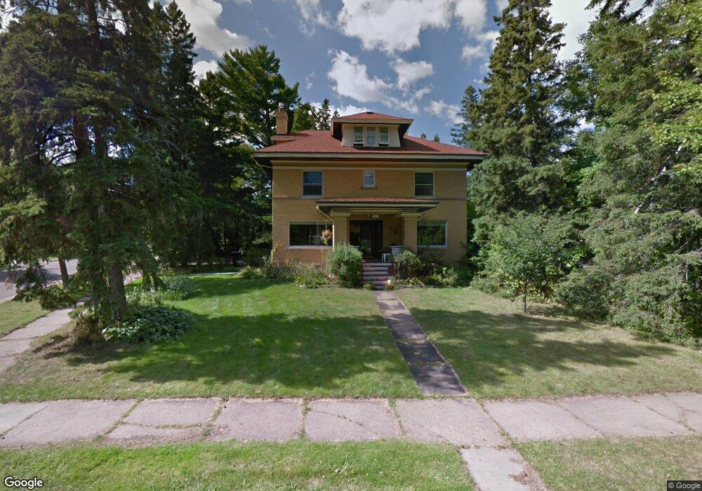 2001 Lakeview Dr, Duluth, MN 55803 - photo 1