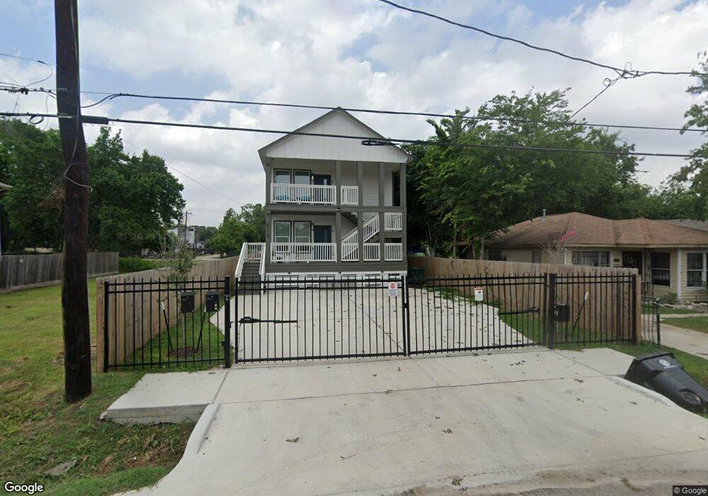 819 E 40th St unit A, Houston, TX 77022 - photo 1