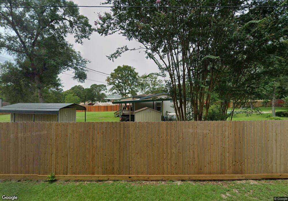 10228 Wanda Ln, Montgomery, TX 77316 - photo 1