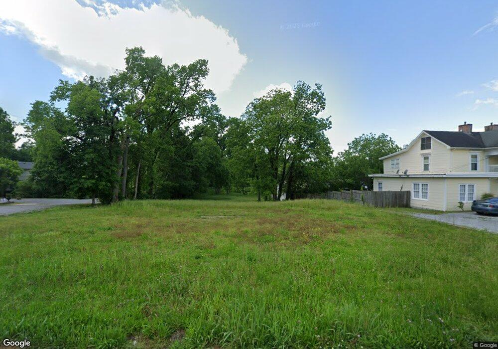 606 Belmont Ave, Shelbyville, TN 37160 - photo 1