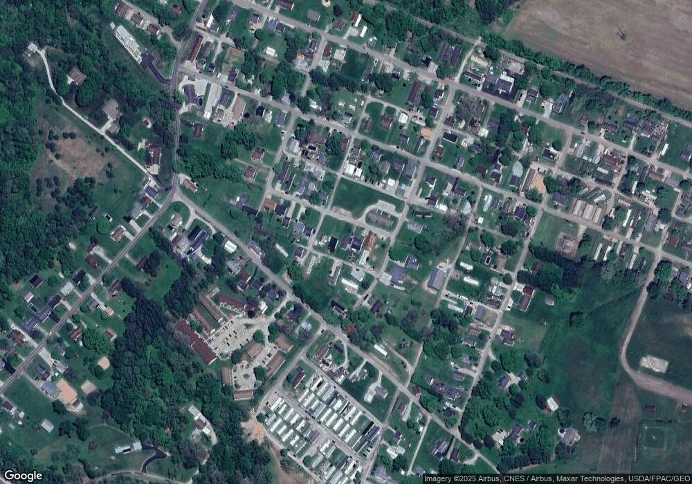 1237 Trimmer St, Logan, OH 43138 - photo 1