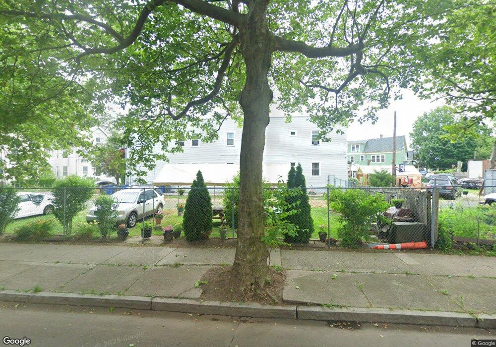 527 Washington Ave, New Haven, CT 06519 - photo 1