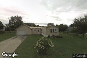 7 Friendship Ln, Farmingdale, ME 04344