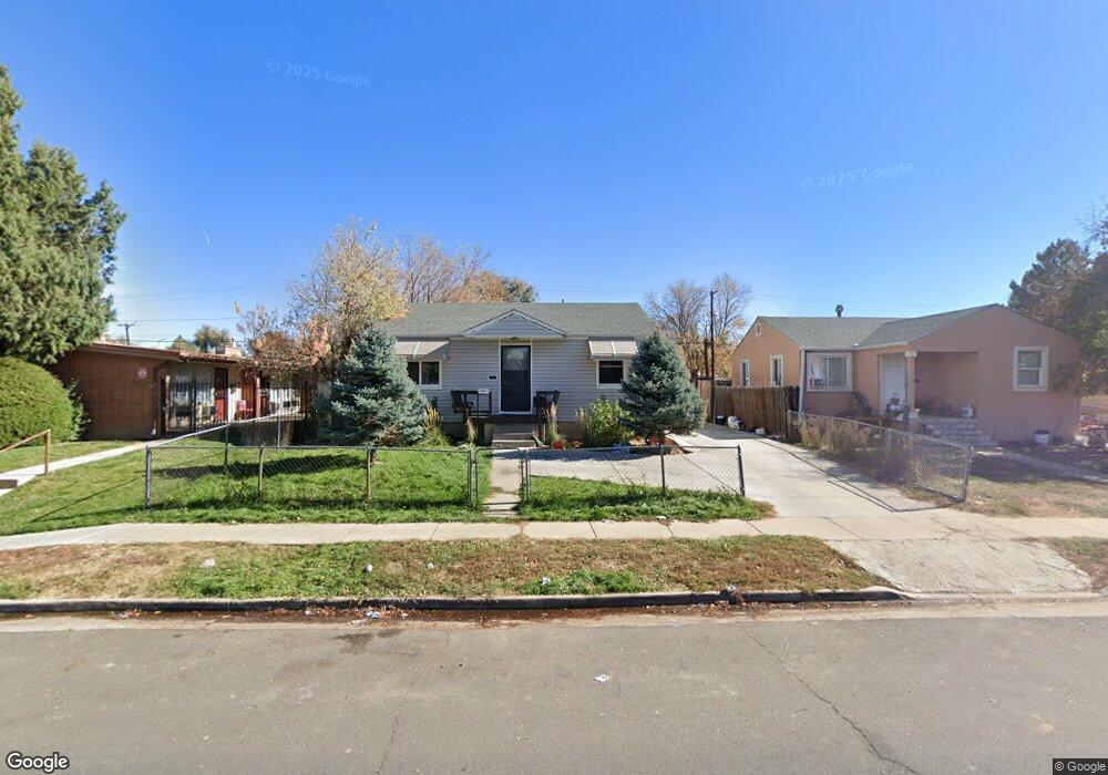 1564 Hanover St, Aurora, CO 80010 - photo 1