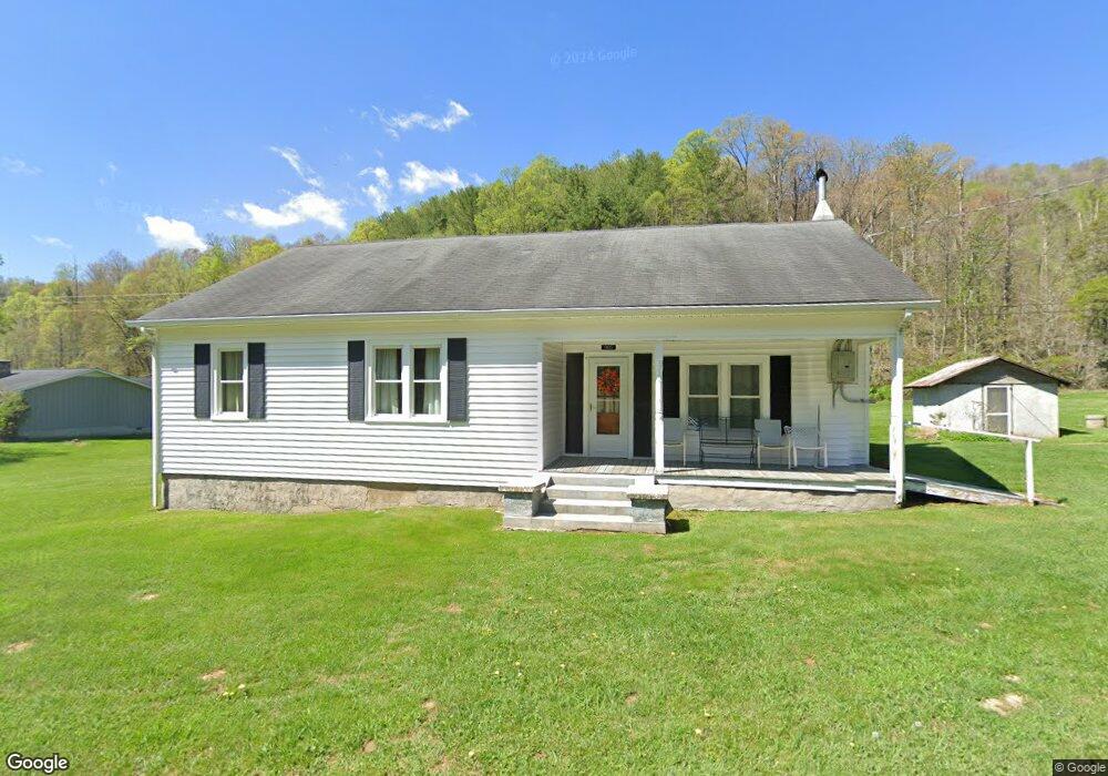 985 Scronce Creek Rd, Burnsville, NC 28714 - photo 1