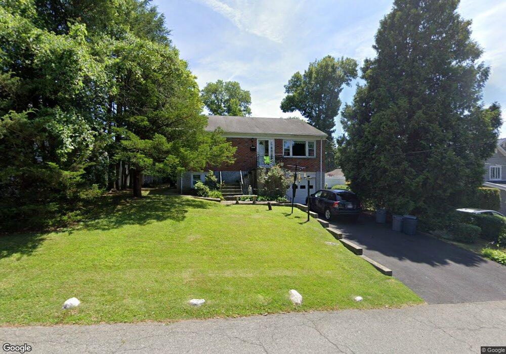 26 Kingsley Dr, Yonkers, NY 10710 - photo 1