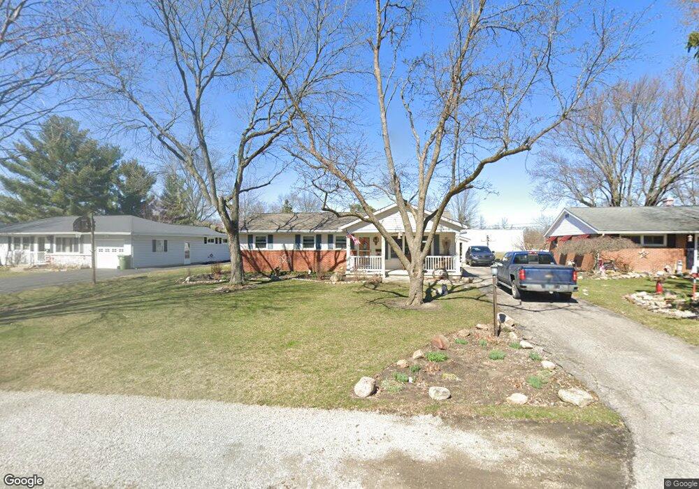 920 Van Kirk Dr, Marysville, OH 43040 - photo 1