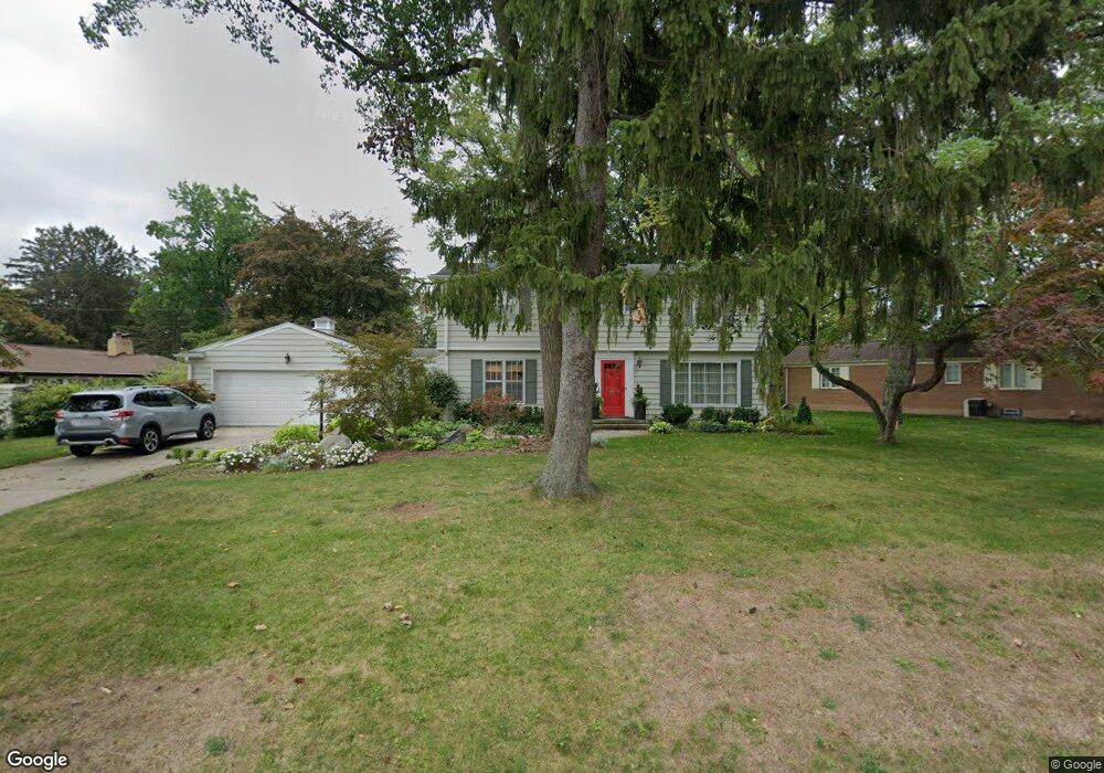 3026 S Cambridge Rd, Lansing, MI 48911 - photo 1