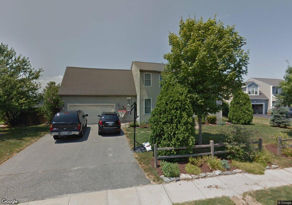 36 Evelin Cir, Middletown, RI 02842 - photo 1