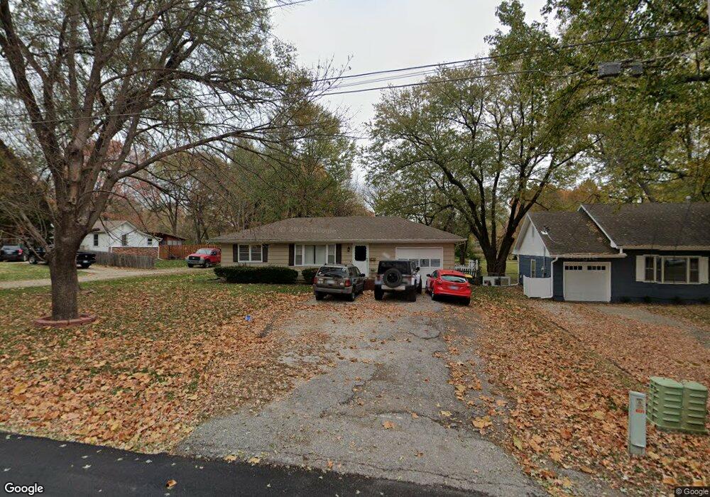 5231 Halsey St, Shawnee, KS 66216 - photo 1