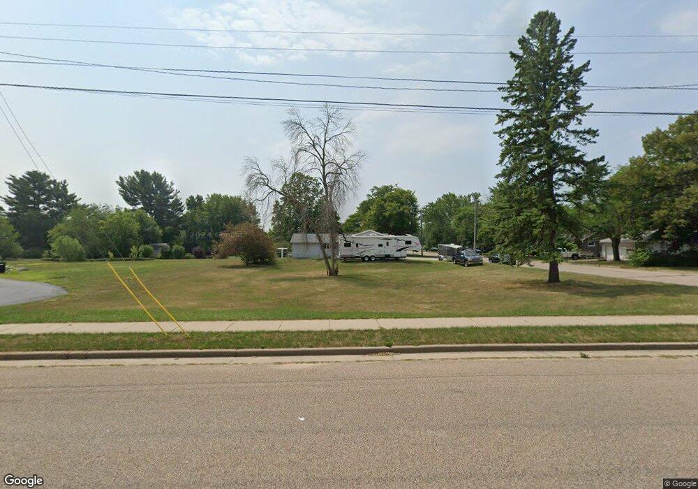 911 19th St S, Wisconsin Rapids, WI 54494 - photo 1