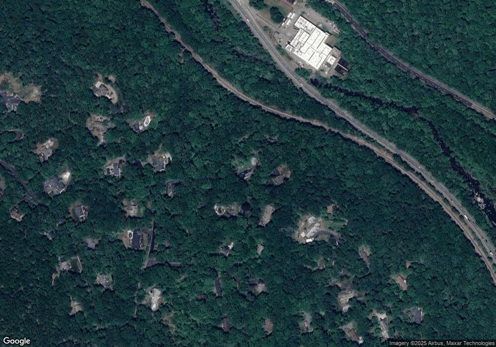 529 Pepperidge Tree Ln, Kinnelon, NJ 07405 - photo 1