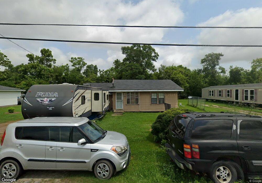 313 Beaugh Rd, Lake Charles, LA 70607 - photo 1