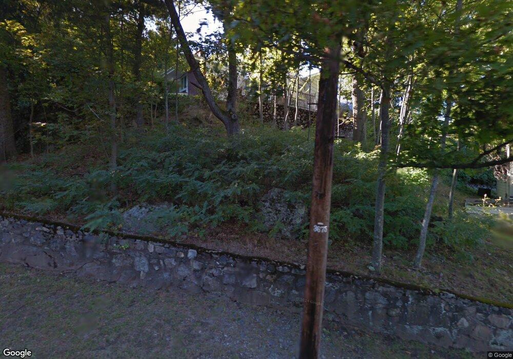 8 Glen Rd unit 1, Melrose, MA 02176 - photo 1