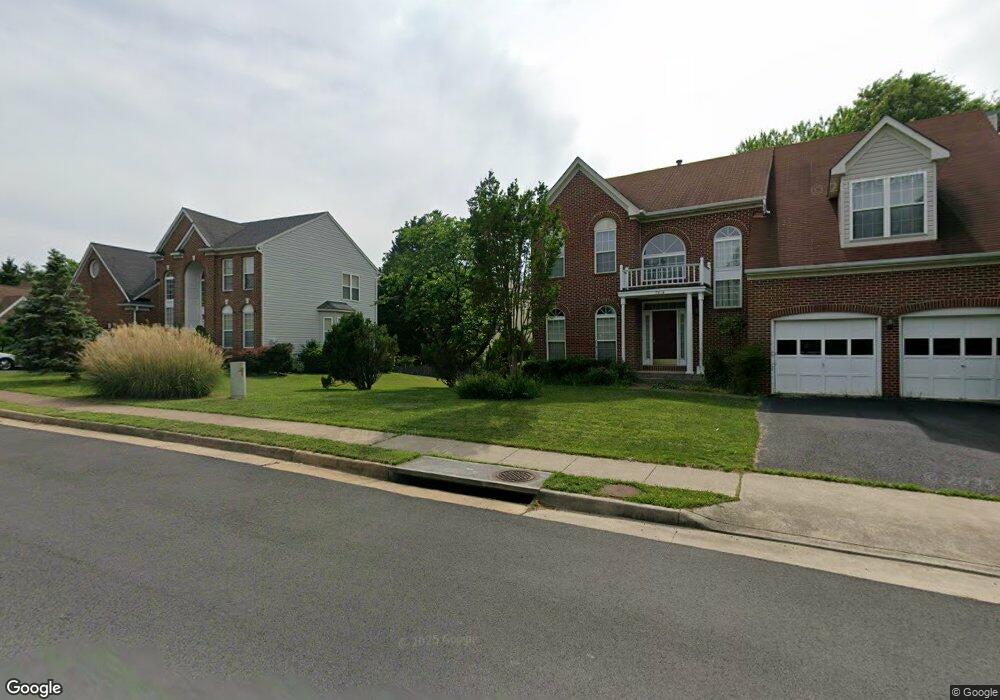 7714 Royal Azalea Ct, Springfield, VA 22153 - photo 1