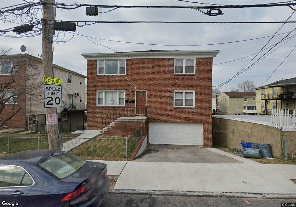 273 Glenhill Ave unit 1&2, Yonkers, NY 10701 - photo 1