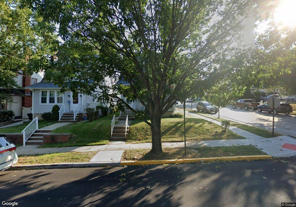 212 E Pierrepont Ave, Rutherford, NJ 07070 - photo 1