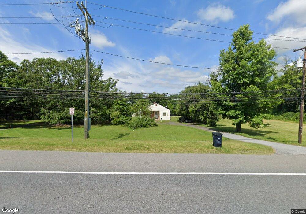 4920 Whitfield Chapel Rd, Lanham, MD 20706 - photo 1