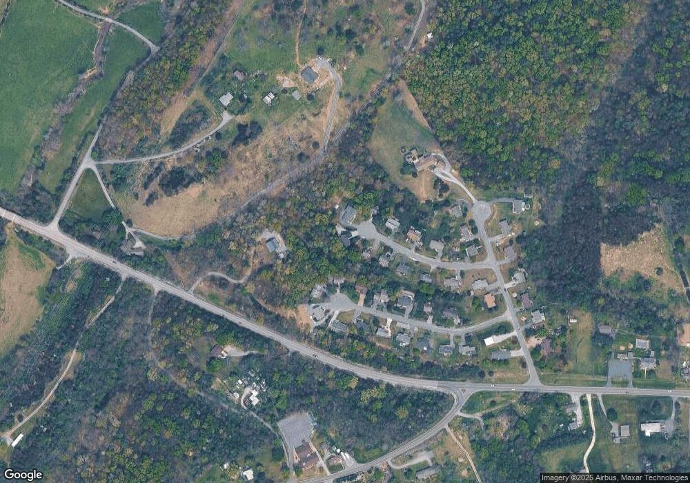 50 Seymour Cir, Staunton, VA 24401 - photo 1