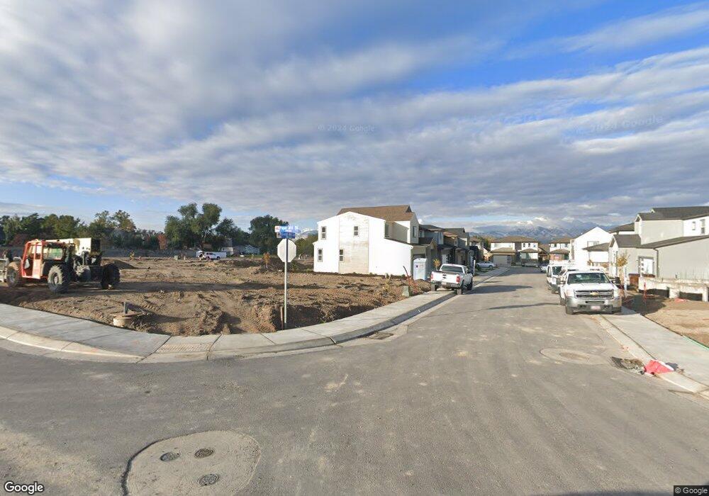 258 E Cedar Mill Ln, Sandy, UT 84070 - photo 1