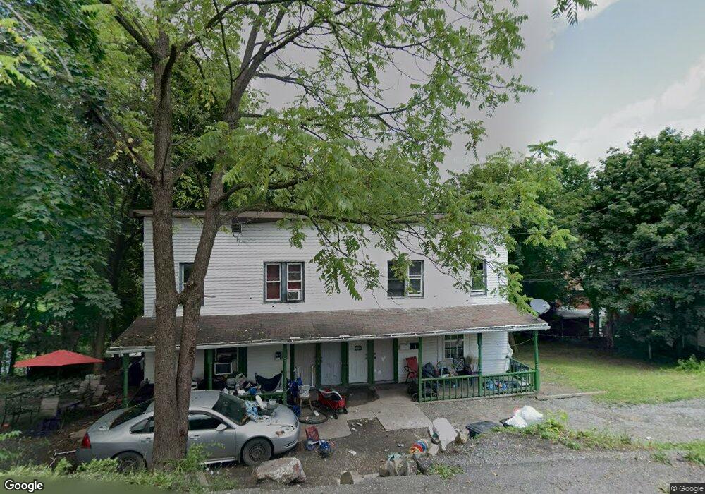 101 E Snyder Ave, Lansford, PA 18232 - photo 1