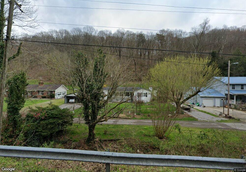 1076 Dutch Hollow Rd, Dunbar, WV 25064 - photo 1