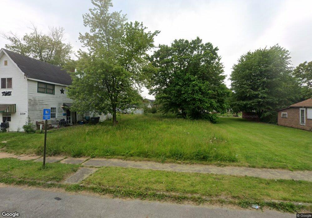 2225 Saint Charles St, Anderson, IN 46016 - photo 1