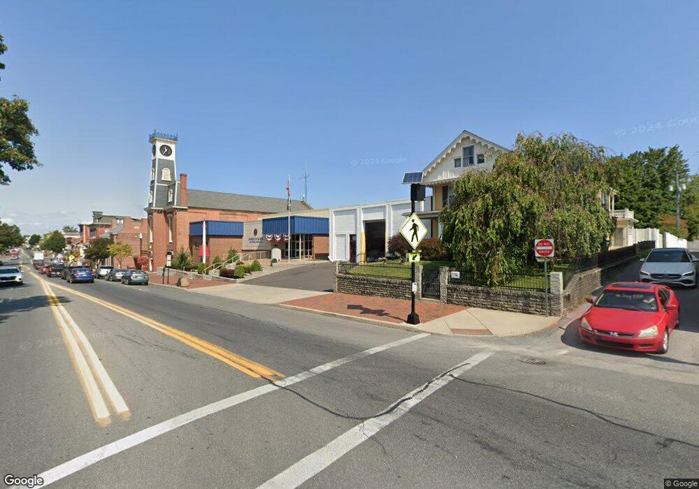 88 E Main St unit 1, Waynesboro, PA 17268 - photo 1