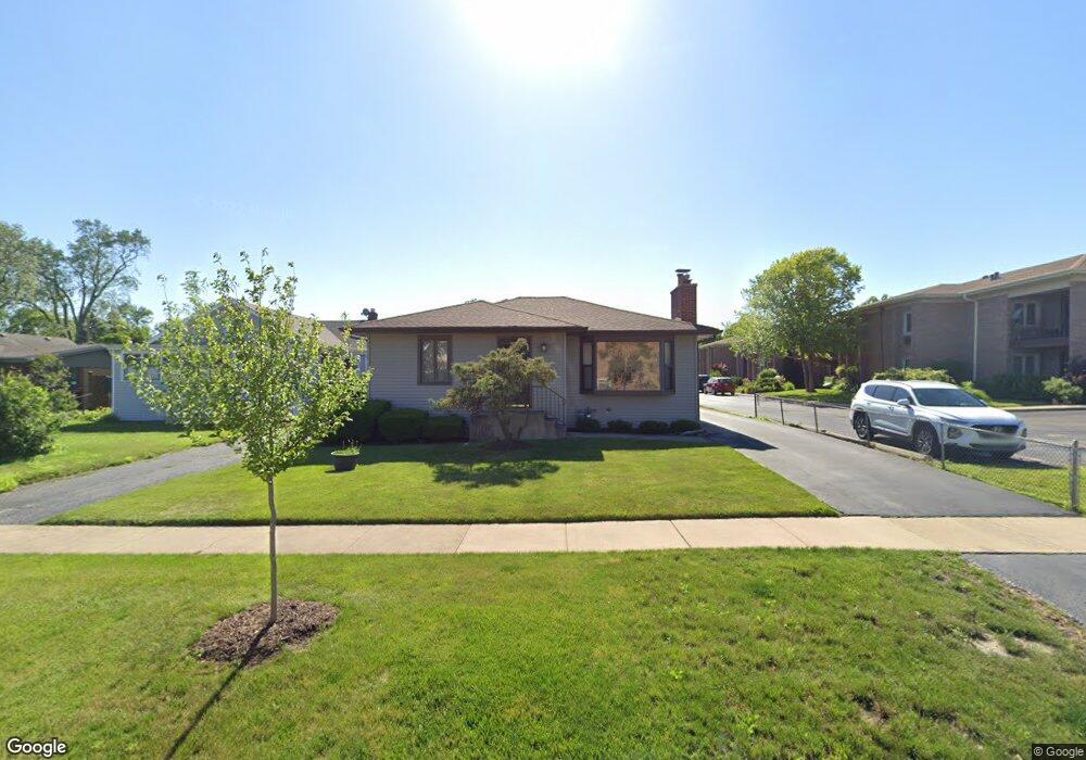 476 N Addison Ave, Elmhurst, IL 60126 - photo 1