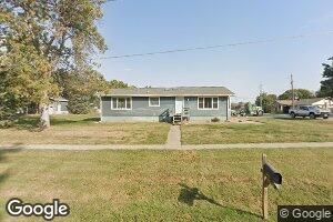 802 Monroe St, Fort Calhoun, NE 68023