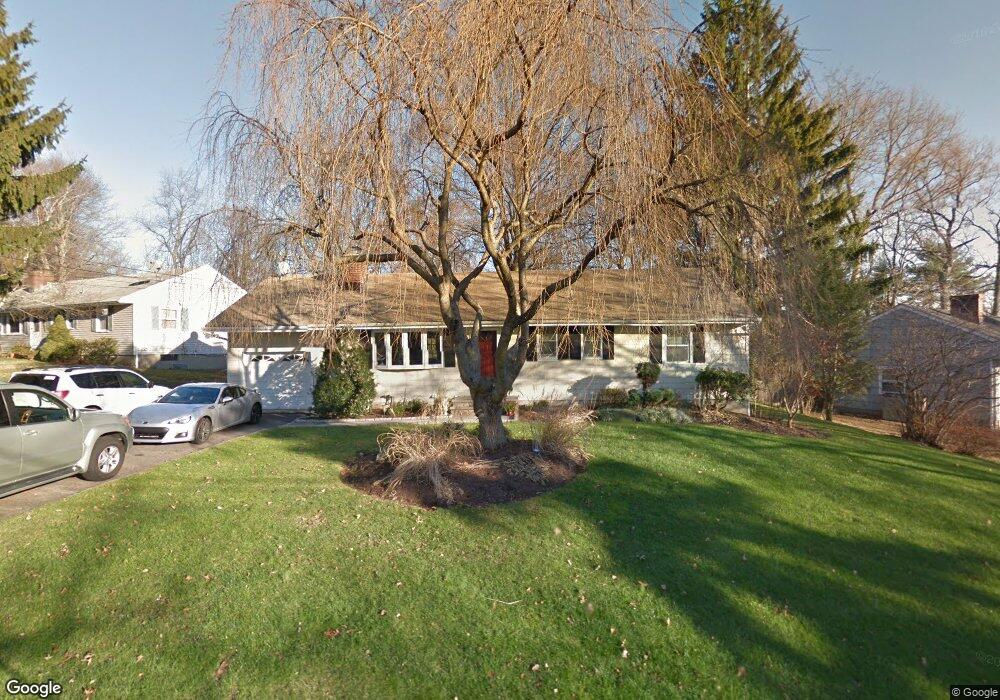 10 Cider Ln, Norwalk, CT 06851 - photo 1