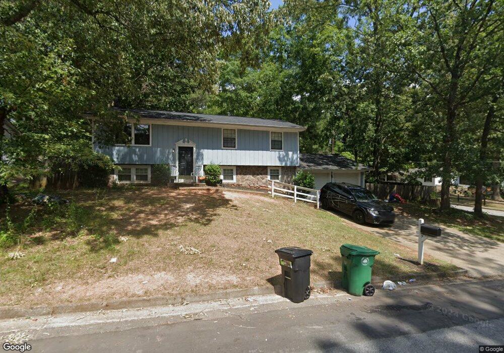 2152 Cherokee Valley Cir, Lithonia, GA 30058 - photo 1