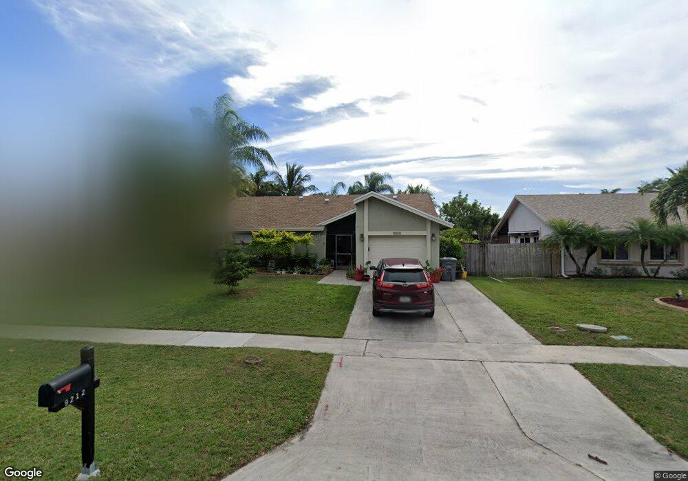 9212 Edgemont Ln, Boca Raton, FL 33434 - photo 1